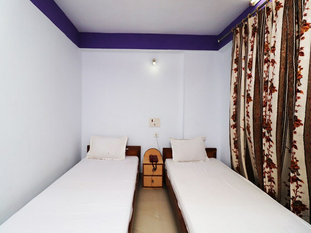 Фото Spot On 43882 Hotel Jeevak International