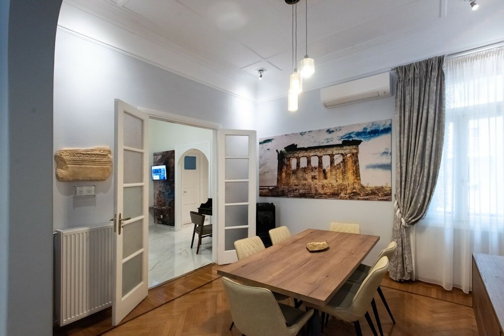 Фото Blue Ark Lavish Sauna Suite