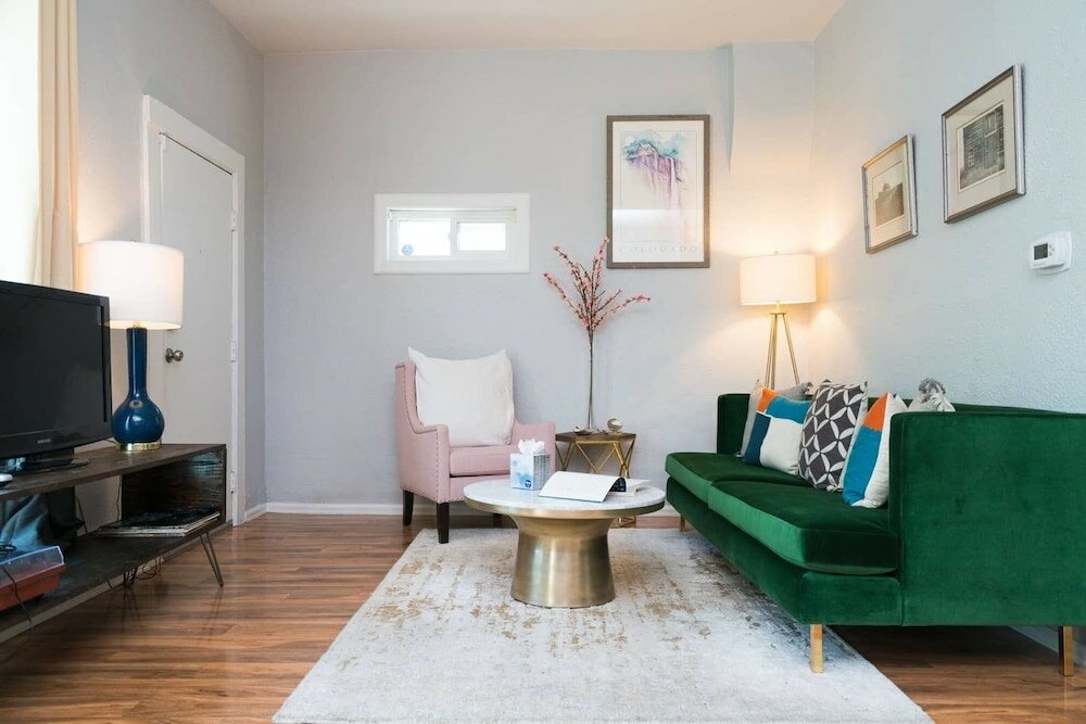 Фото Sunnyside Retro Retreat Private Yard G Line