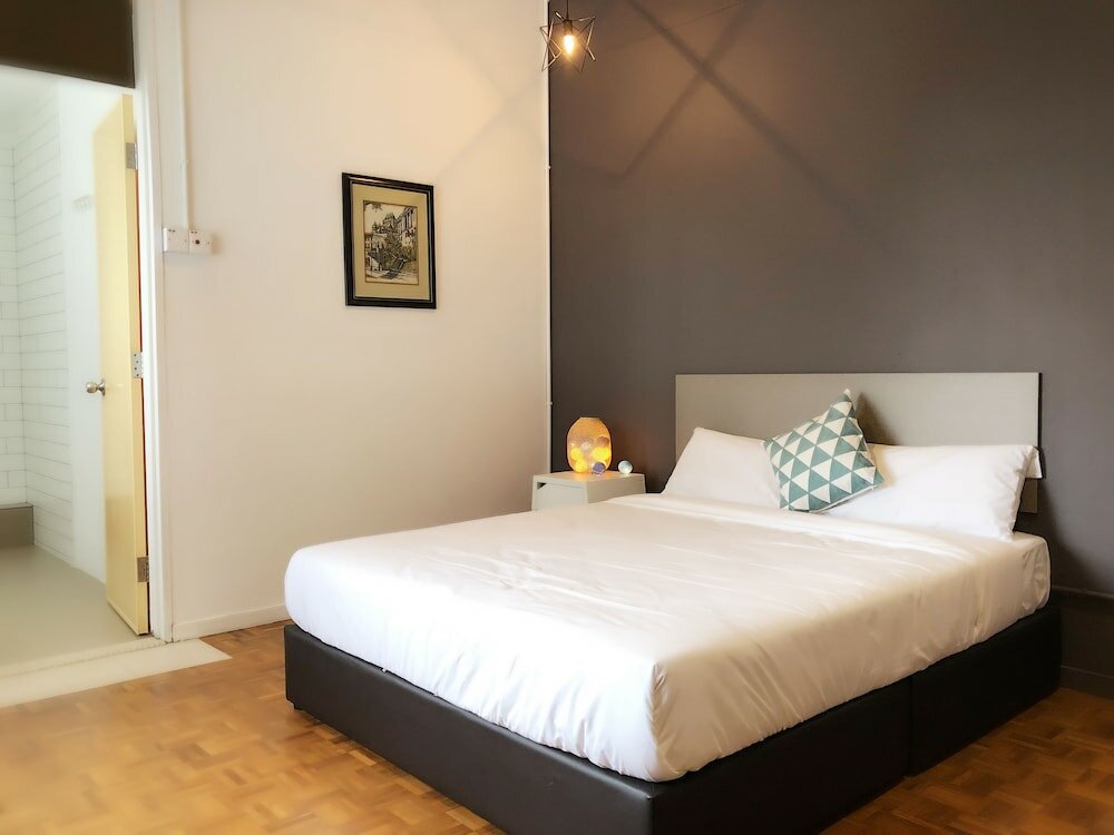 Фото HideoutSixty4