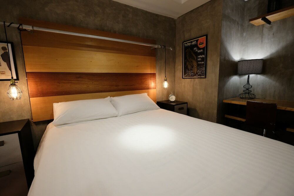 Фото Eton Residences by StayHome Asia