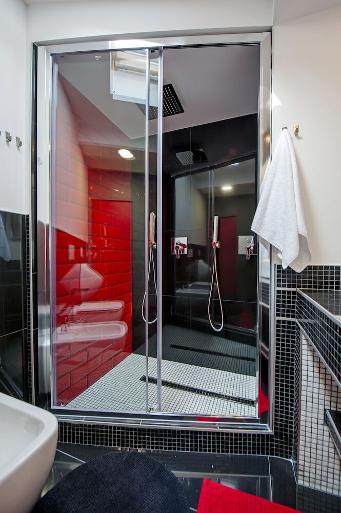 Фото Lakovich Sea View Apartments