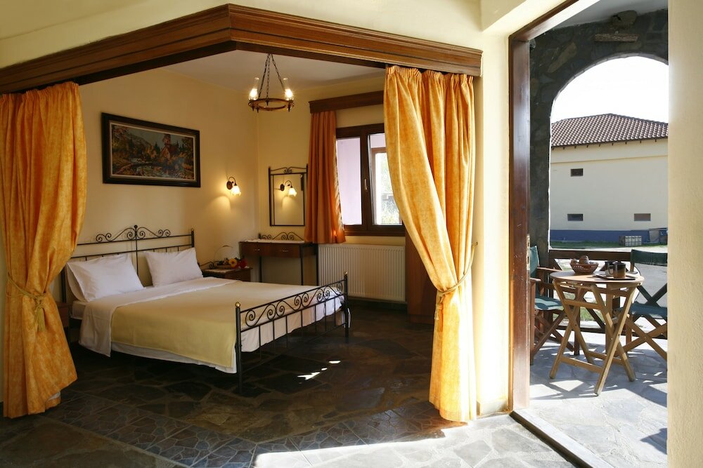 Фото Morfi Hotel