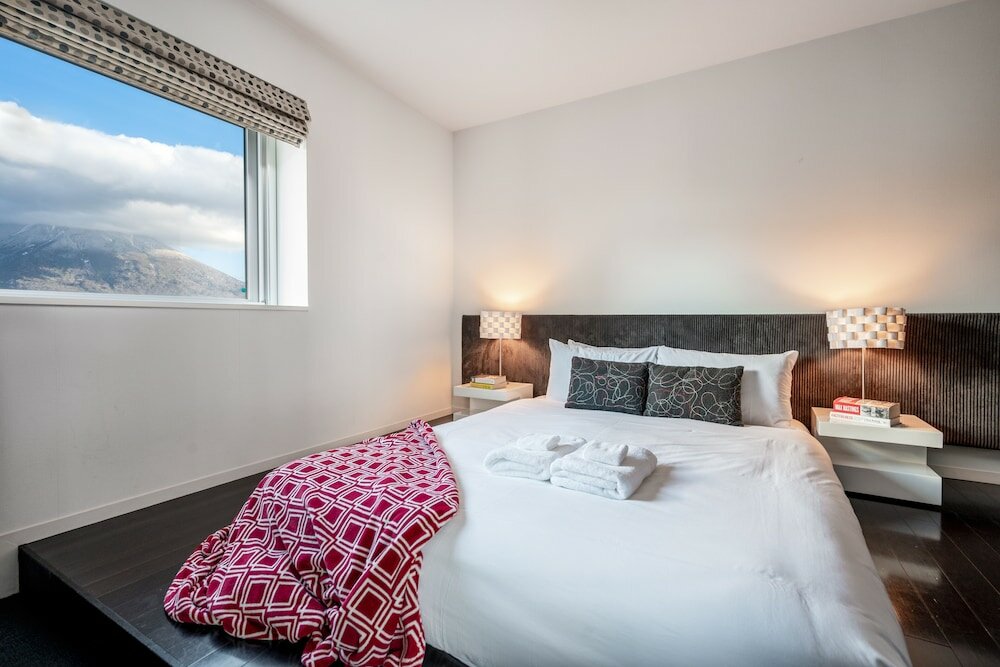 Фото Kira Kira Suites by H2 Life