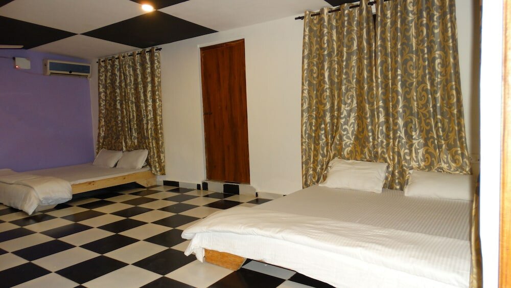 Фото Down Da Village