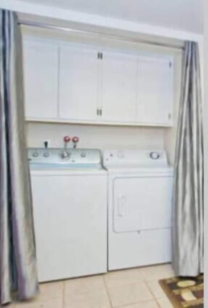 Фото Dia Layover