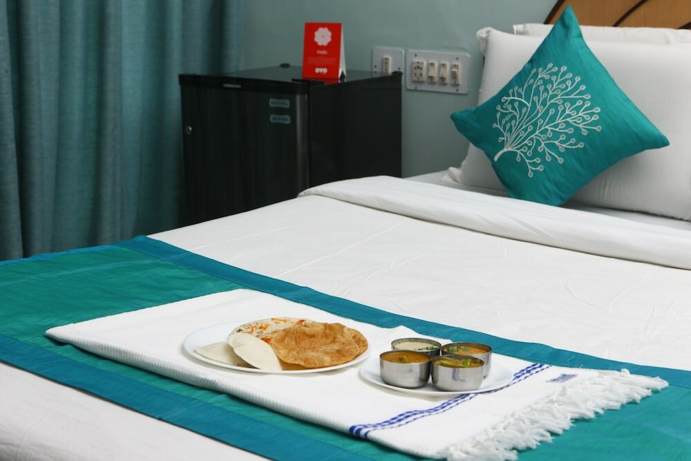 Фото Oyo 7829 Santhi inn