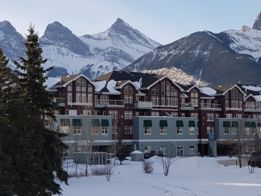 Фото Sunset Mountain Inn and SPA