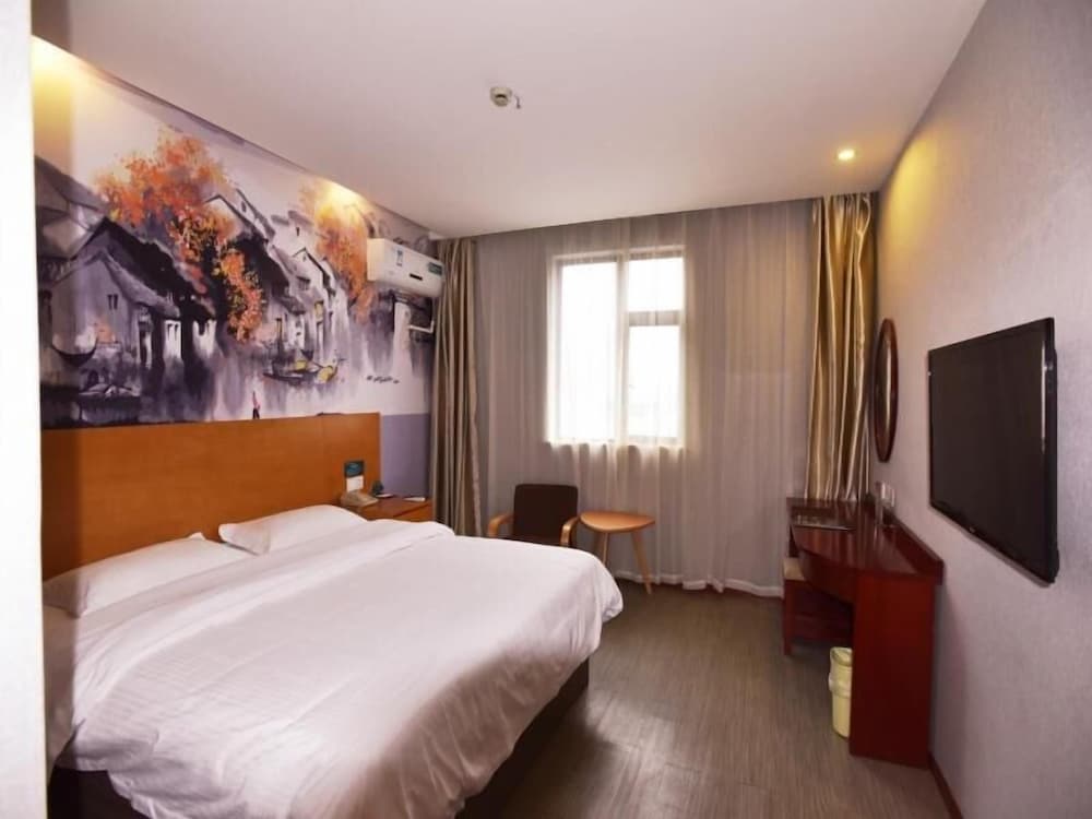 Фото GreenTree Inn SuZhou International Film City South JinShan Road Express Hotel