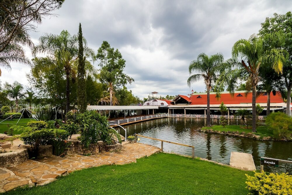 Фото Hotel Boutique Hacienda Coyotes