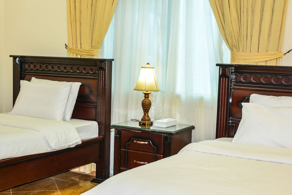 Фото Al Misrea Tower