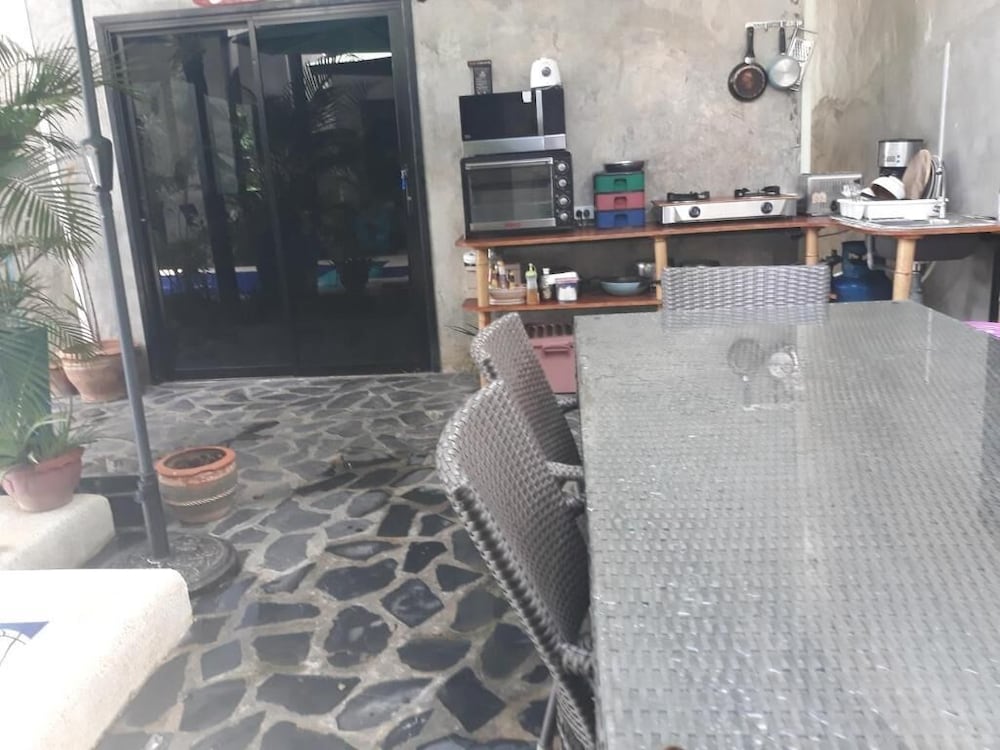 Фото The Beach House Bungalows