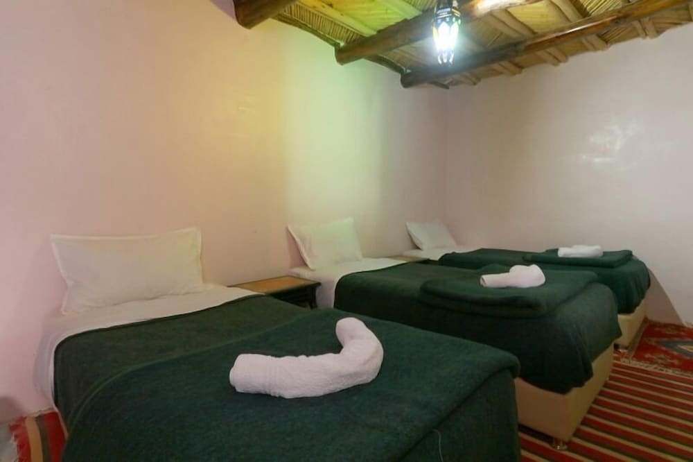 Фото Roches Aremd - Hostel