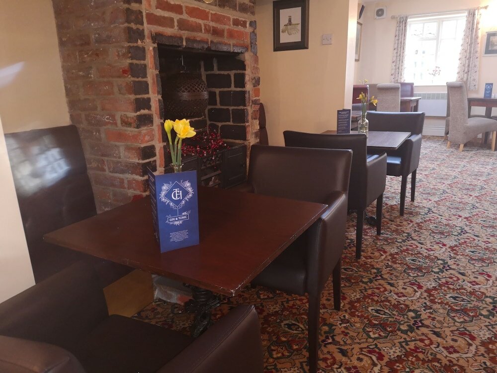 Фото The Cottage Hotel