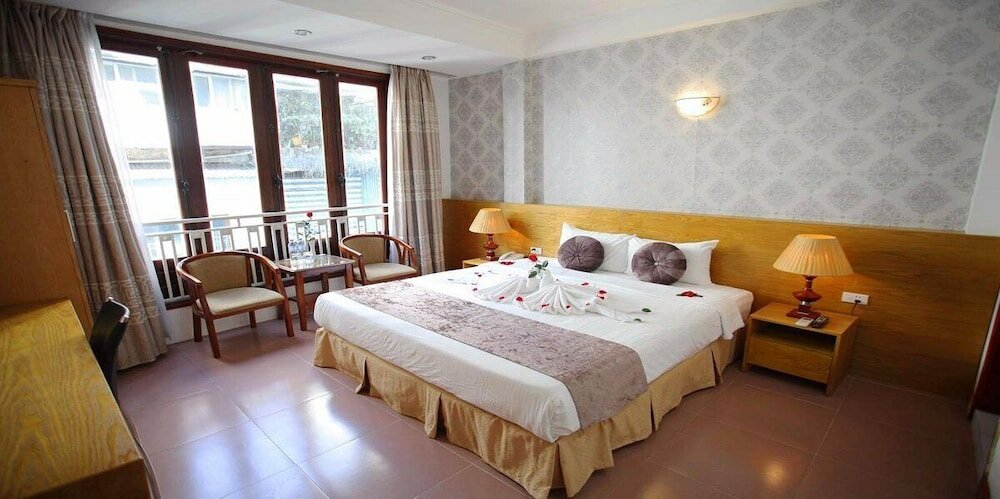 Фото Hanoi Old Quarter House