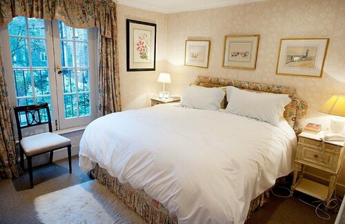 Гостиница The London Agent Pimlico King Bed в Лондоне