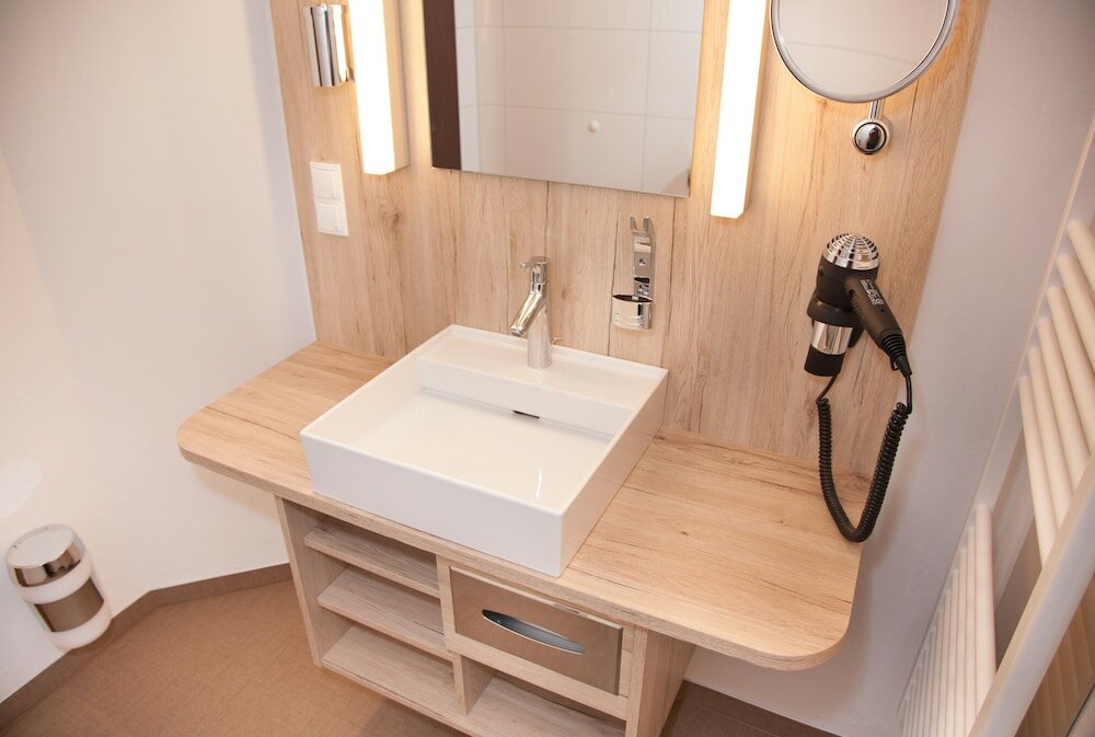 Фото Edel Weiss Hotel Und Restaurant