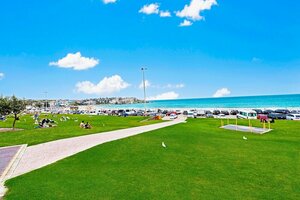 Гостиница Beach Road Hotel