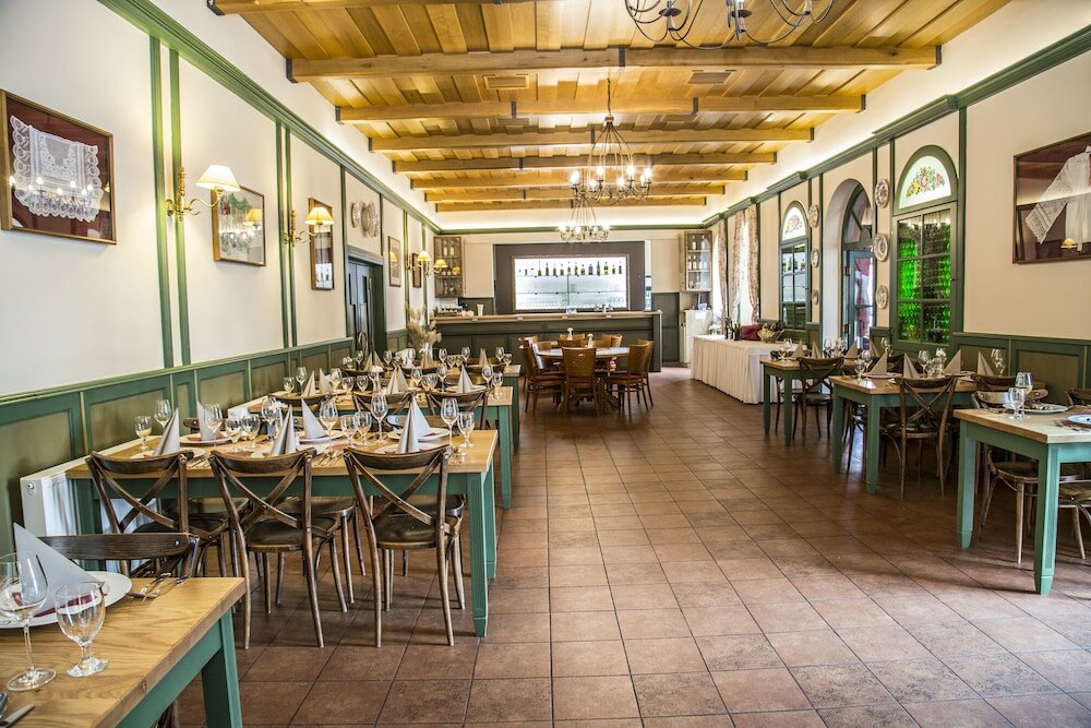 Фото Hotel Galant Lednice