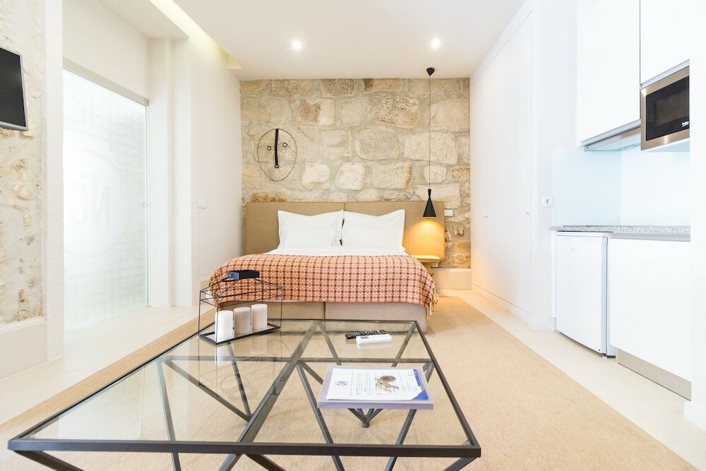 Фото Oporto Near Apartments