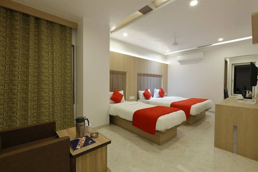 Фото Hotel Luxura