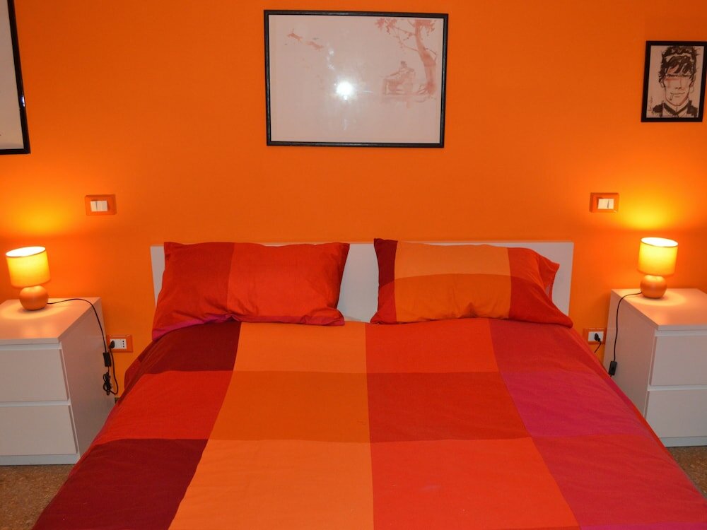 Фото A Casa di Giallo Guest House