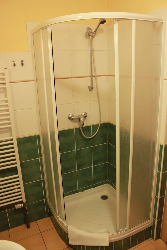 Фото Outline Centrum Jiricna