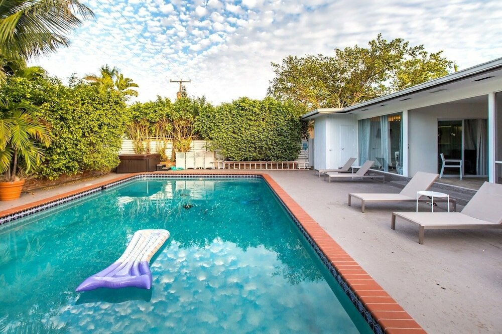 Фото Chateau Hollywood