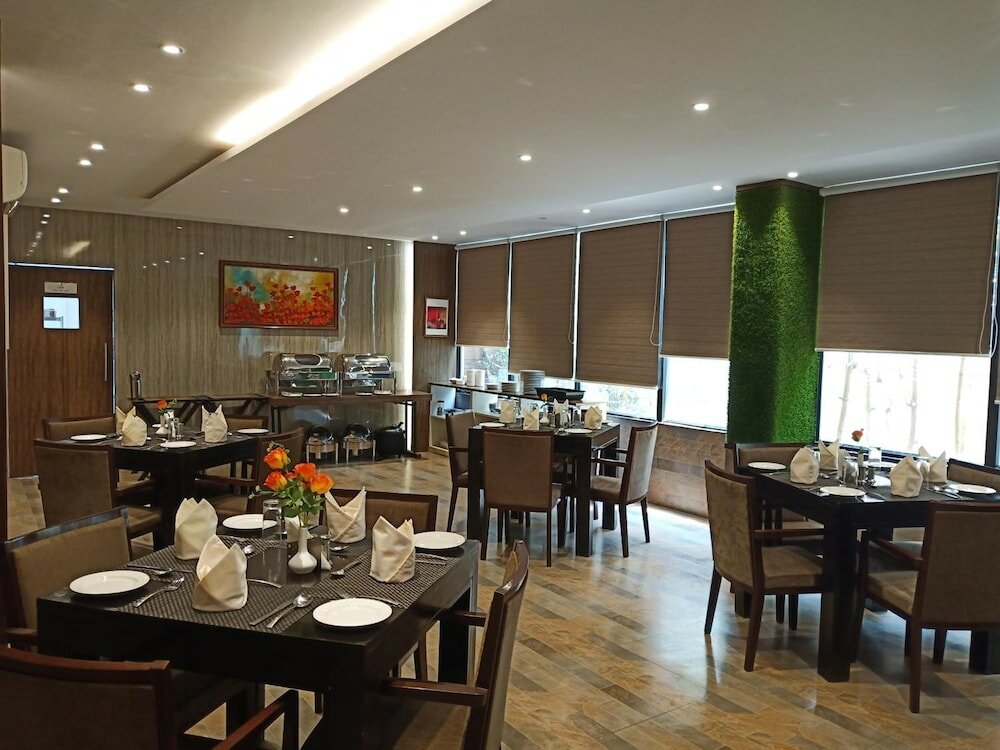 Фото Отель The Byke Signature