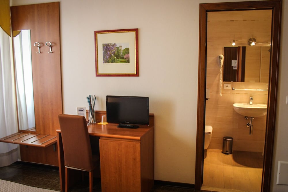 Фото Hotel Centrale