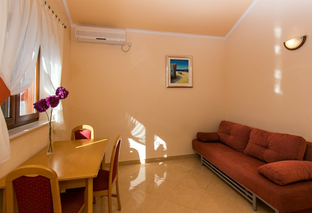 Фото Apartments Moretić