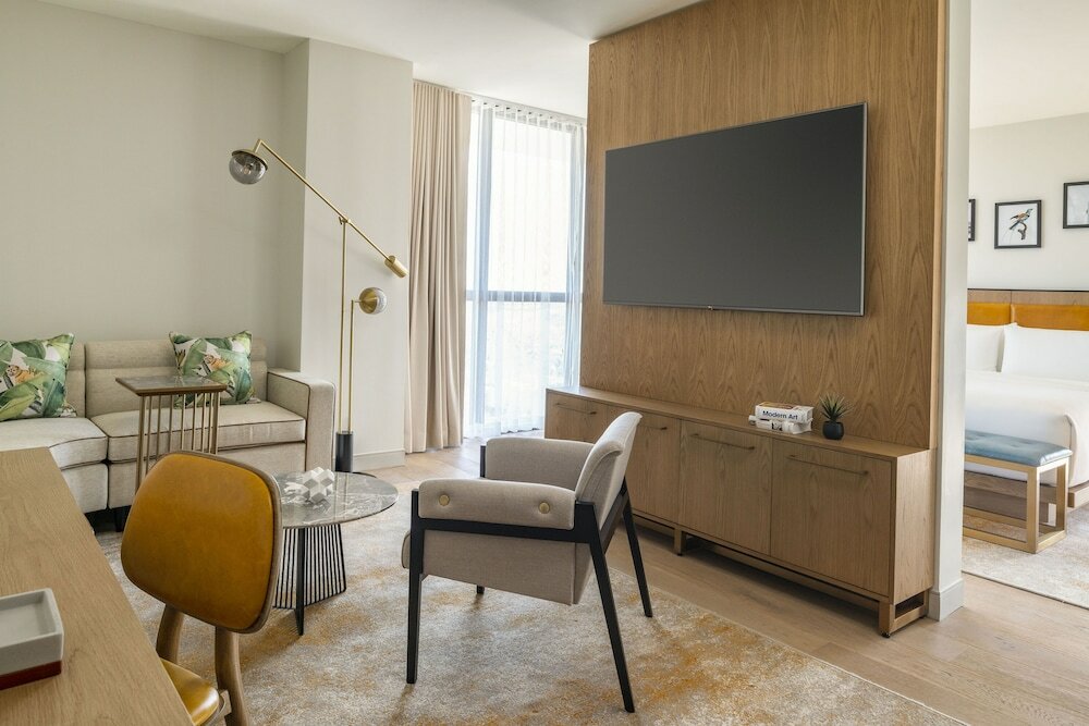 Фото The Dalmar, Fort Lauderdale, a Tribute Portfolio Hotel