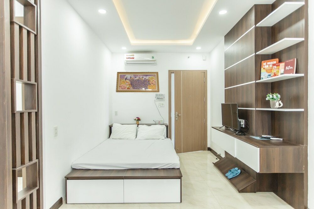 Фото Beach Front Oceanous Apartment