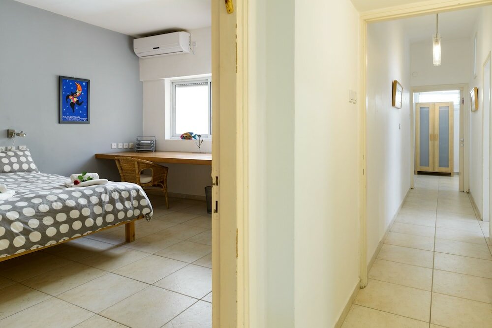 Фото Penthouse & Terrace near Hilton by FeelHome