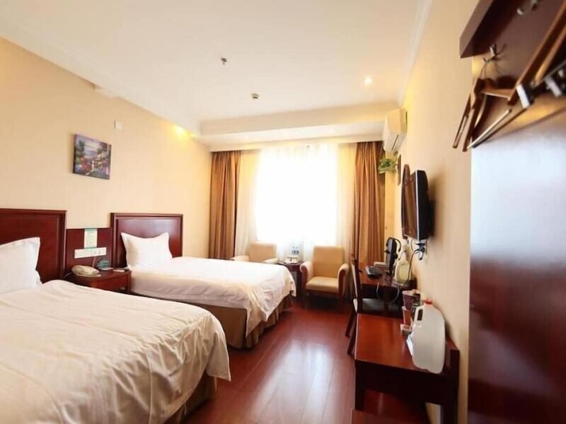 Гостиница GreenTree Inn Hefei Maanshan Road Hotel в Хэфэе