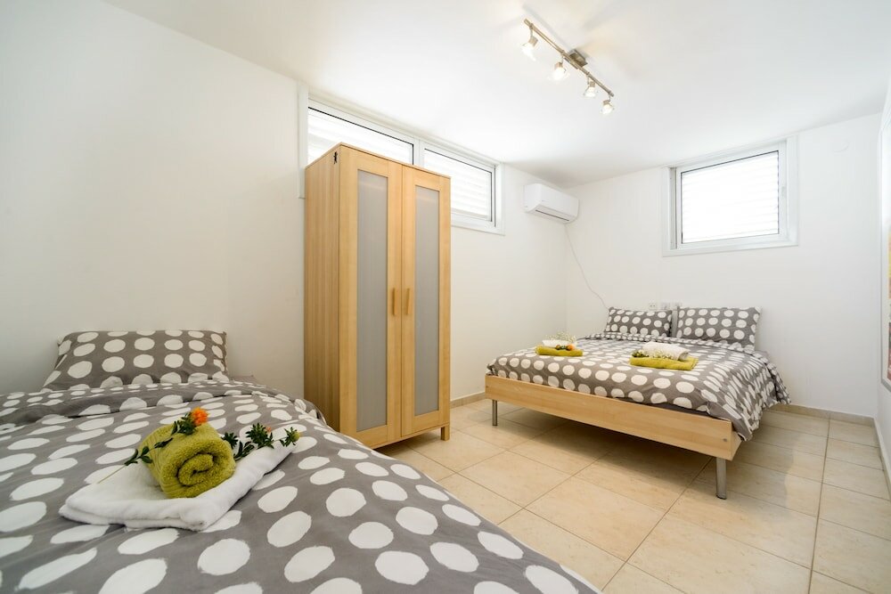 Фото Penthouse & Terrace near Hilton by FeelHome