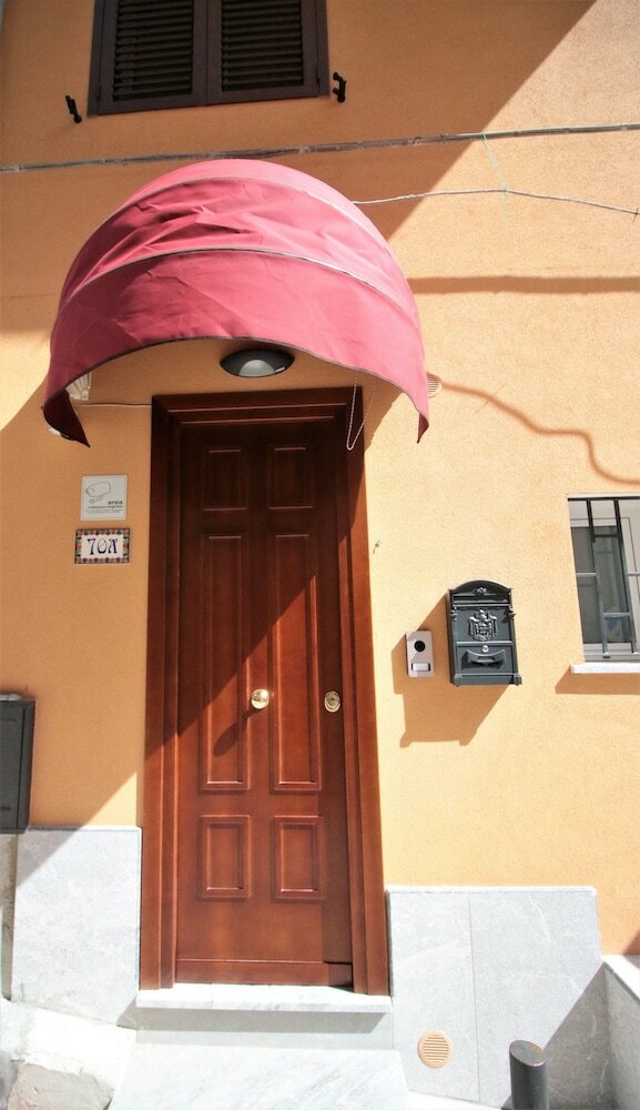 Фото B&b La Rosatea