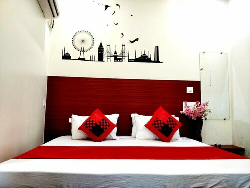 Гостиница City Hotel в Аллахабаде