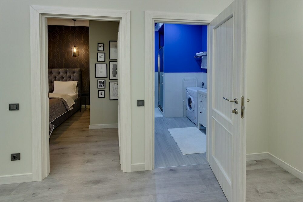 Фото Opera Apartments