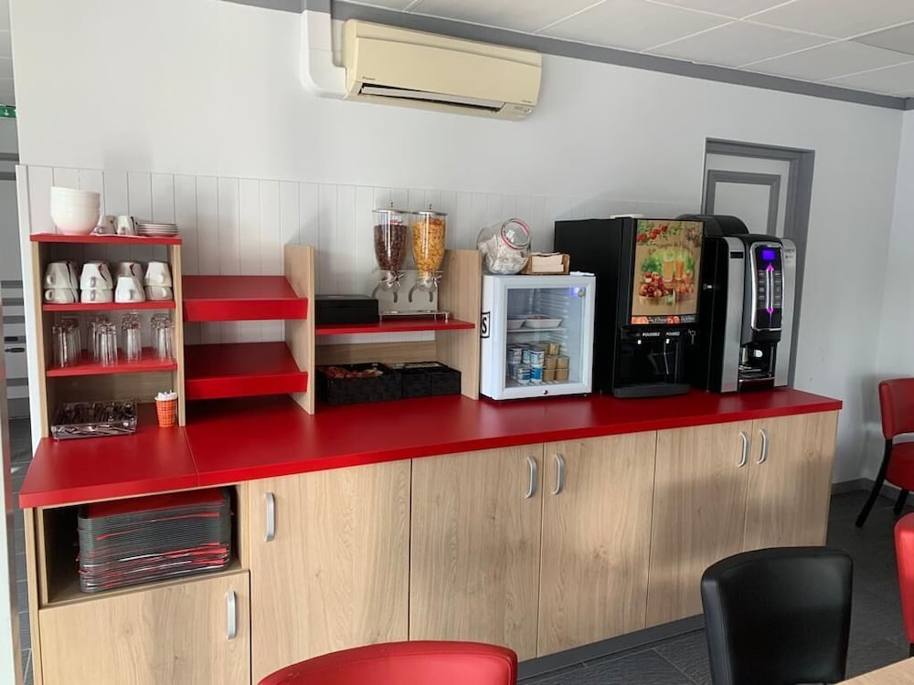 Фото Fasthôtel Tours Nord - Un hôtel FH Classic