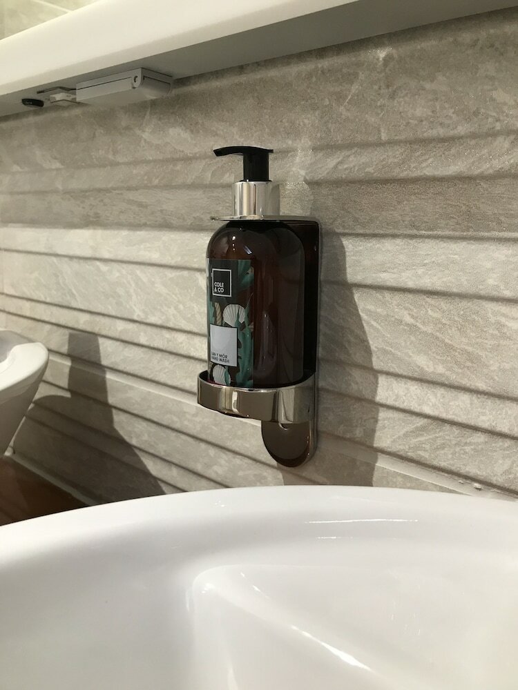 Фото Lon Y Traeth Bed & Breakfast