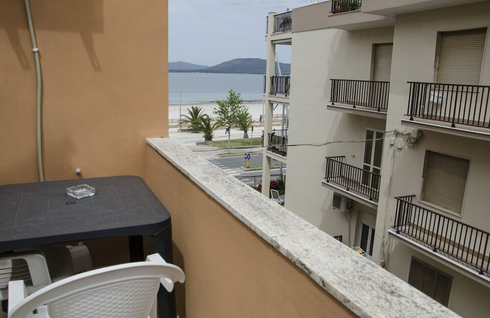 Фото Janas de Mar