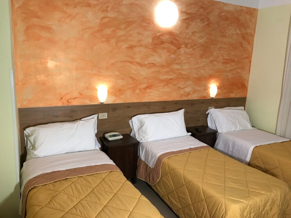 Фото Hotel Ristorante Lazio