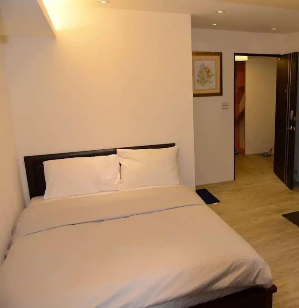 Фото Taichung Fengjia Beige Home