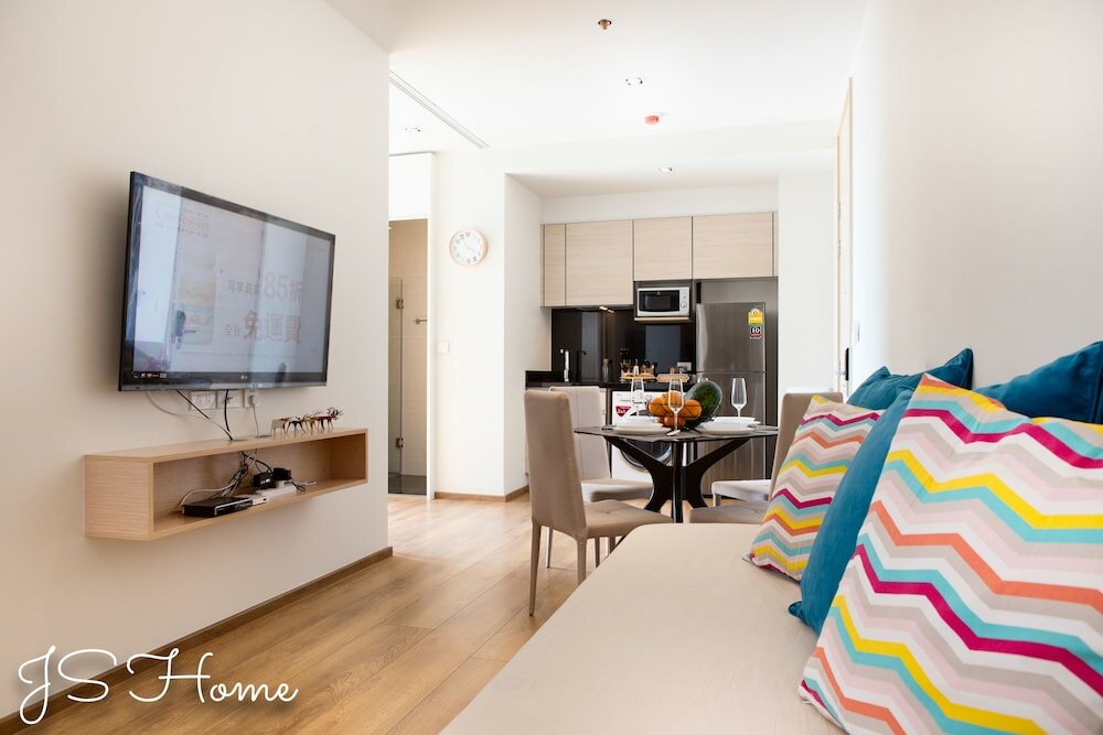 Фото City Park Luxury Home