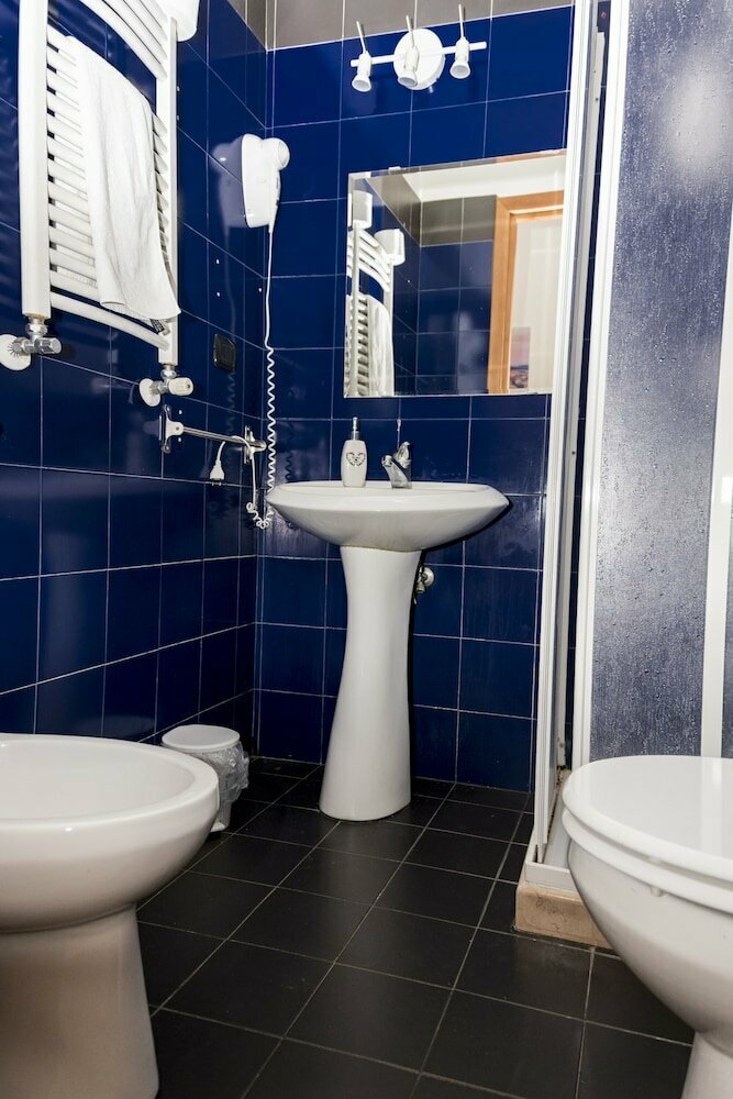 Hotel B&b O'Sole e'Napule, Naples, photo