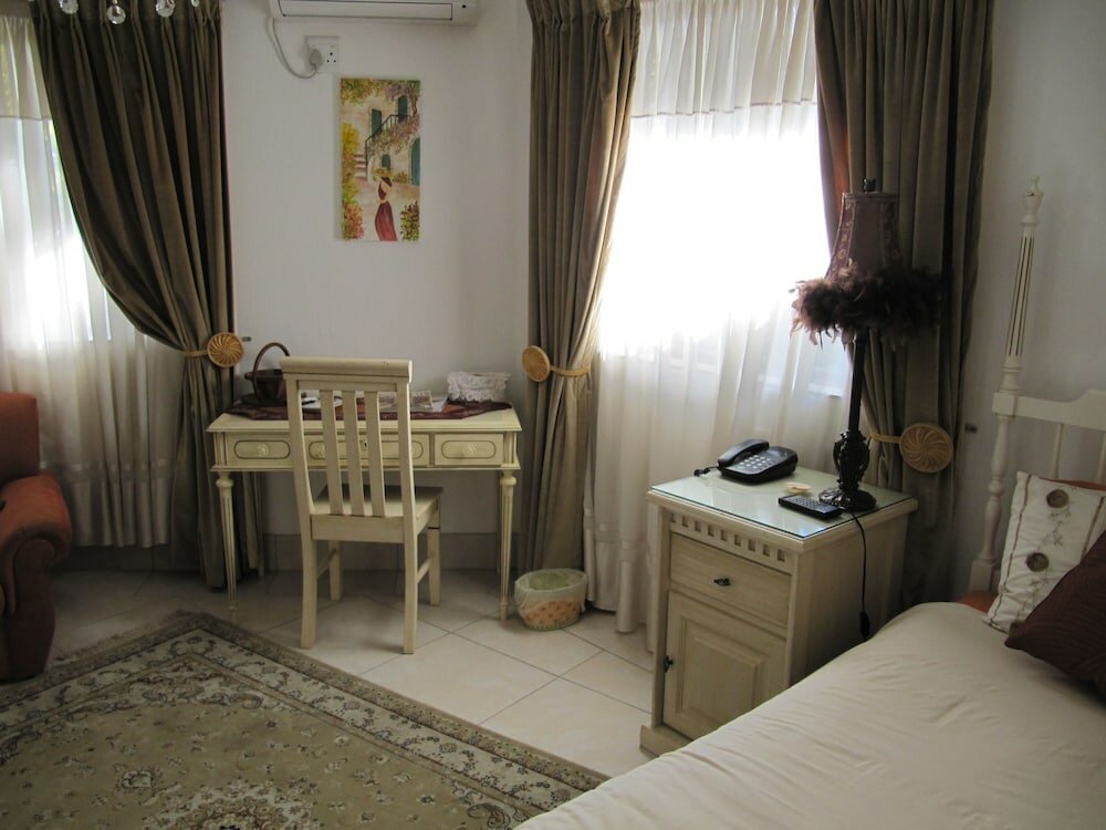 Фото Kleineweide Guest House