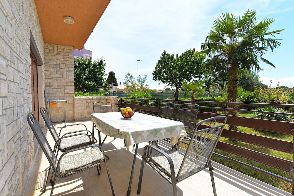 Фото Apartment Mile 1249