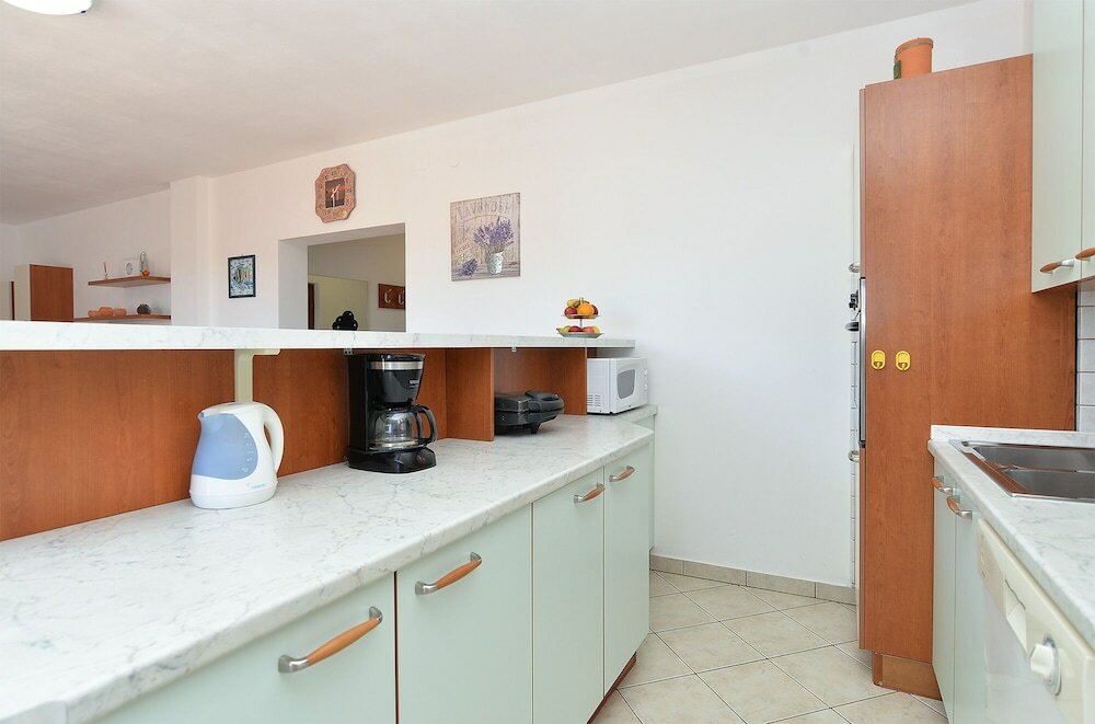 Фото Apartments Emil 596