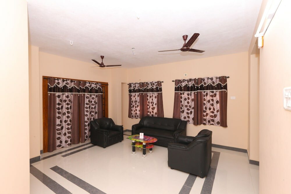 Фото Oyo 7722 Sorgam Serviced Apartments